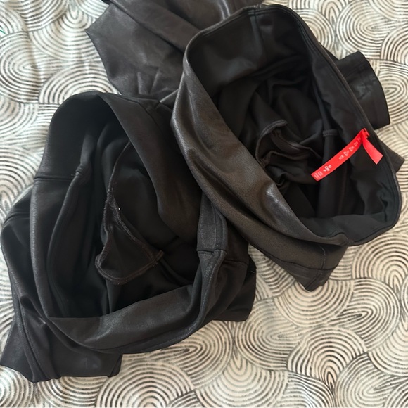 SPANX Lot Of 2 Black Metallic Faux Leather Compression High Waist Leggings S - Picture 12 of 16